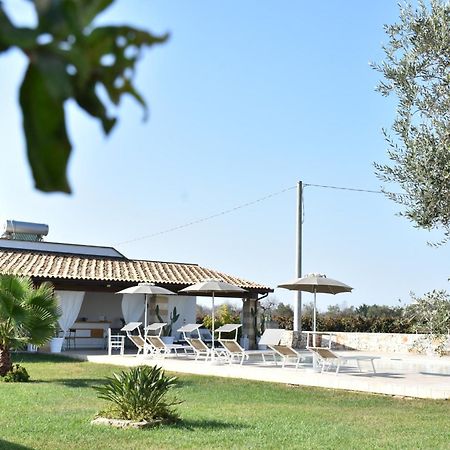 Masseria Tenuta Flora Maria Leverano Buitenkant foto