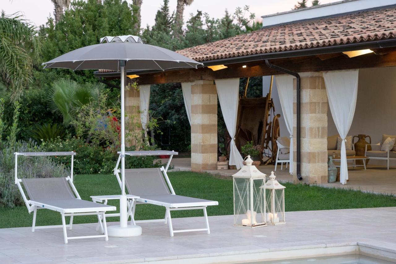 Masseria Tenuta Flora Maria Leverano Buitenkant foto