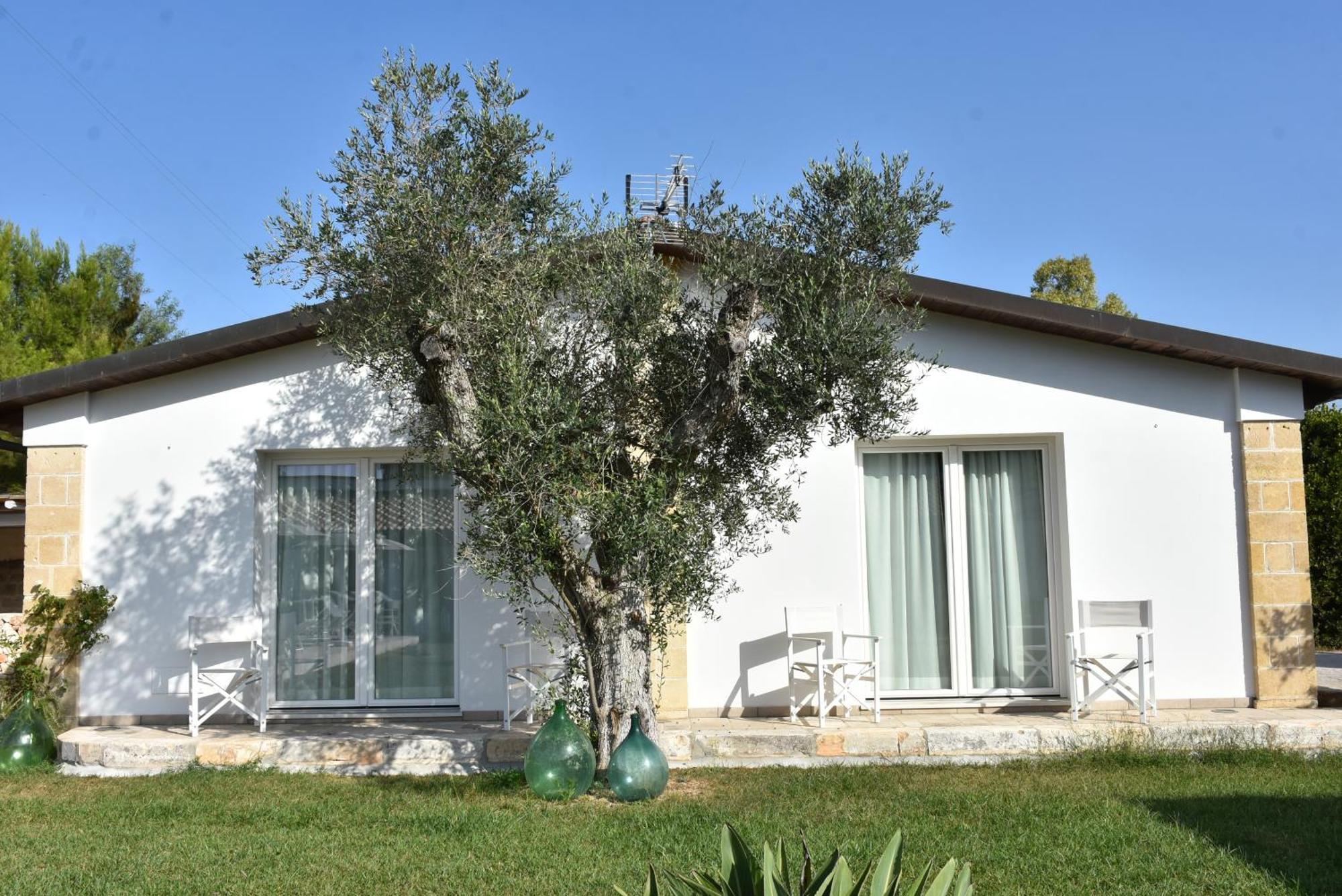 Masseria Tenuta Flora Maria Leverano Buitenkant foto