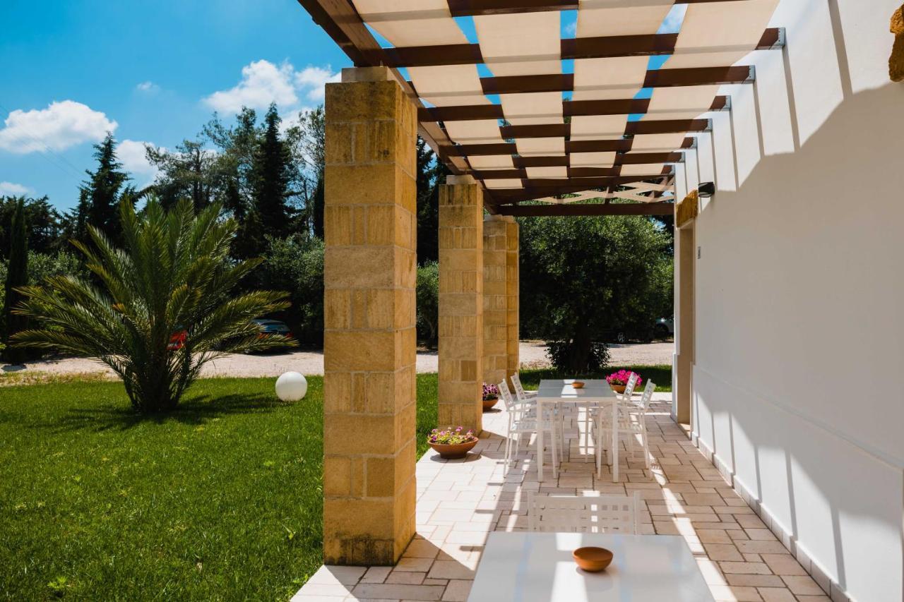 Masseria Tenuta Flora Maria Leverano Buitenkant foto