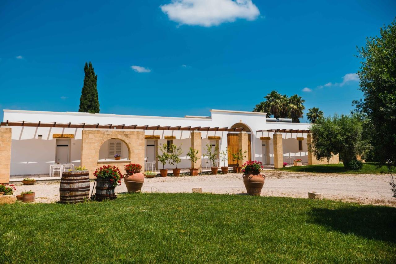 Masseria Tenuta Flora Maria Leverano Buitenkant foto