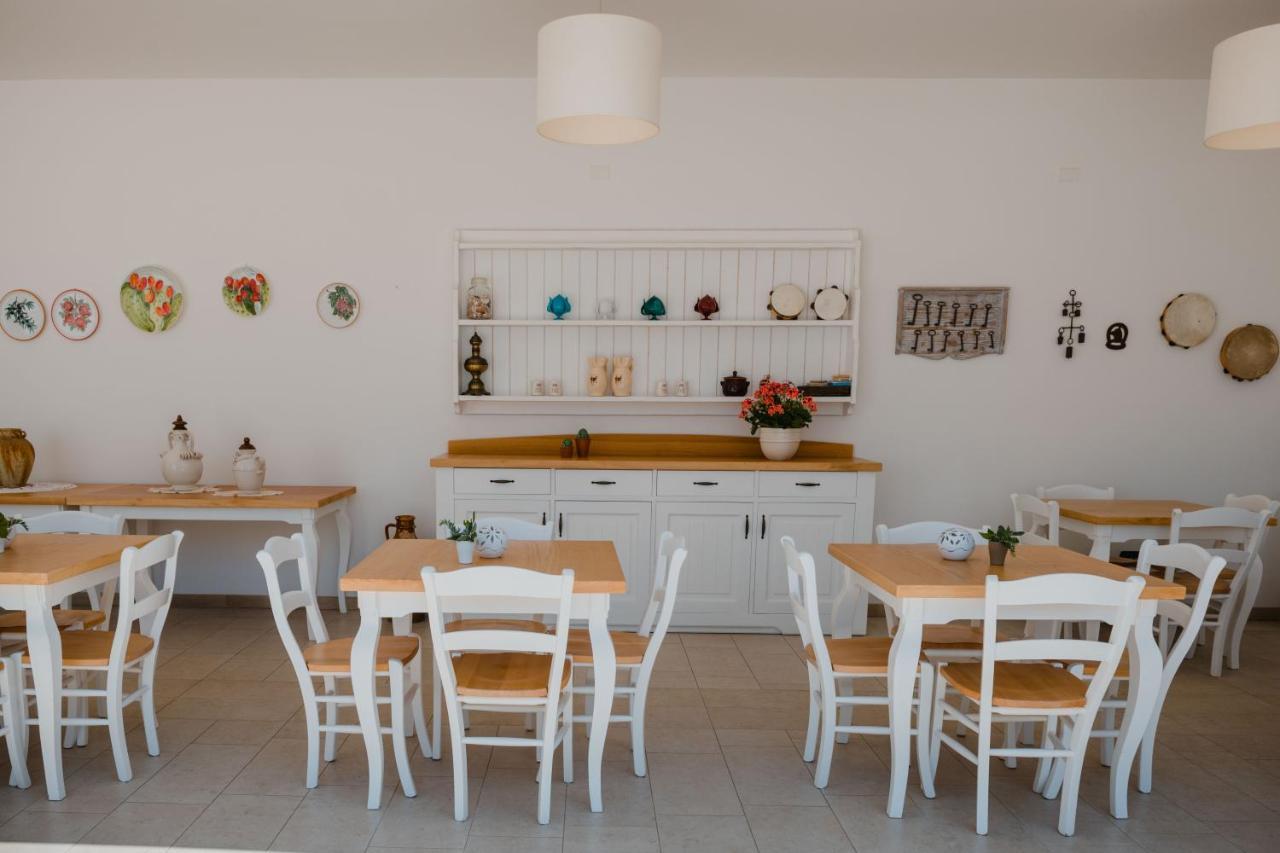 Masseria Tenuta Flora Maria Leverano Buitenkant foto